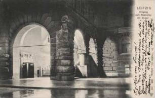 Leipzig: Eingang zum Ratskeller am Abend