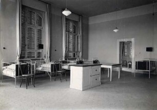 Städtisches Klinikum. Isolierabteilung für Scharlach und Diptherie - Krankensaal
