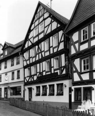 Fachwerkwohnhaus; Alsfeld, Hersfelder Straße 24