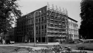 Bau eines Erweiterungsgebäudes für das Mädchengymnasium St. Dominikus.