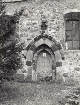 Portal, Lieskau (Kreis Elbe-Elster)