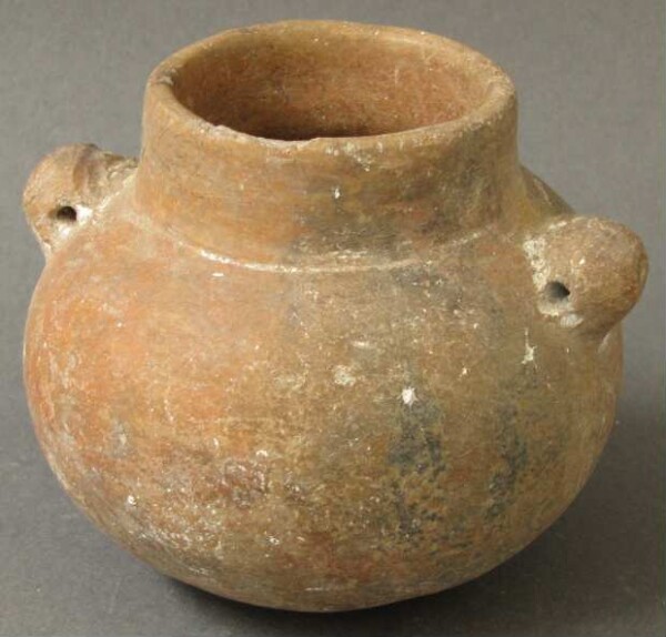 Clay vessel