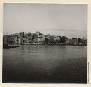 Malta, Harbour gegenüber der Hauptstadt Valetta