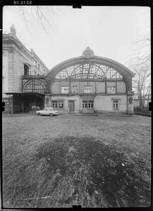 Dresden-Neustadt, Otto-Wagner-Straße (Georgenstraße) 6. Villa Eschebach (1900-1903; H. Thüme). Wintergarten von Südwest