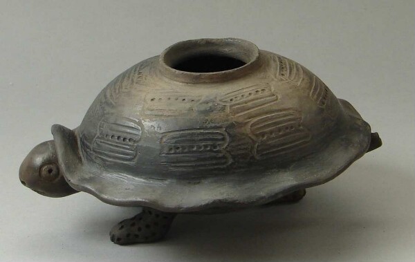 Clay vessel