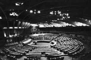 Straßburg (Frankreich): Plenarsaal des Europarats