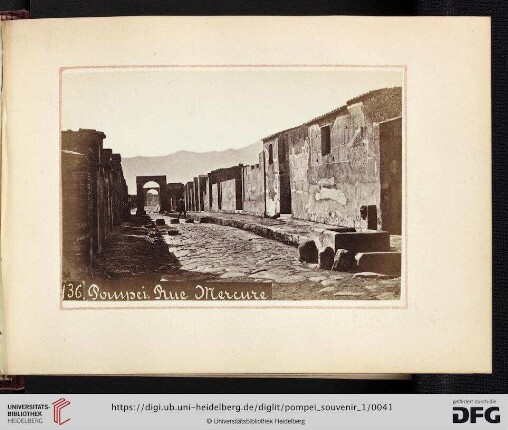 136. Pompei. Rue Mercure