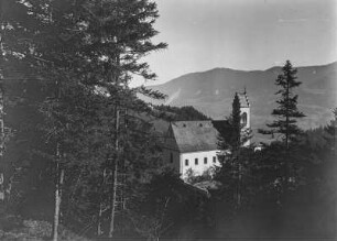 Die Abtei St. Georgenberg : Blick zur Abtei St. Georgenberg in der Wolfsklamm.