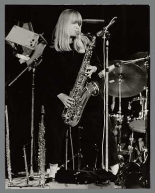 Cecilia Wennerström : Portrait der Saxophonistin Cecilia Wennerström bei der Jazzbühne Berlin im Friedrichstadt-Palast Berlin