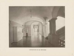 "Korridor des III. Stockes" im Viktoria-Pensionat in Karlsruhe