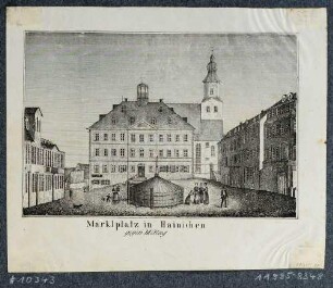 Der Marktplatz in Hainichen in Sachsen nach Südosten mit Blick auf Rathaus und Stadtkirche