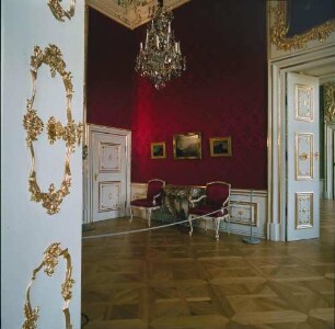 Würzburger Residenz. Blick in das Rote Kabinett