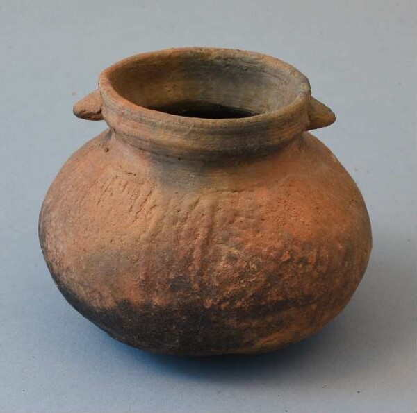 Clay vessel