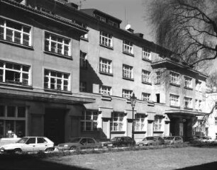 Künstlergemeinschaftshaus & Spolkový dům Umělecké besedy
