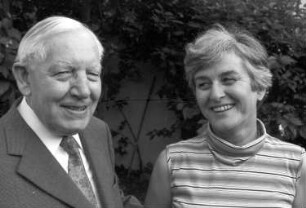 Freiburg: Im Oberfeld 10; Prof. Dr. Johannes Künzig; und Frau Dr. Werner (Künzig)