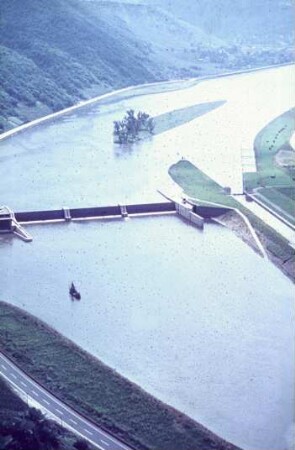 Staustufe Lehmen/Mosel