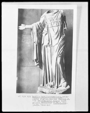 weibliche Statue