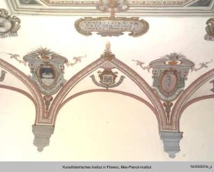 Allegorie der Florentia mit Wappen der florentinischen Vikariate