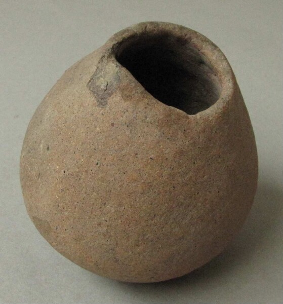 Clay vessel