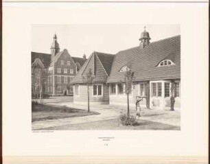 Irrenhaus, Berlin-Buch: Rückansicht Verwaltungsgebäude (aus: Neubauten der Stadt Berlin, Bd. VII, 1908)