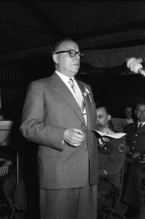 Freiburg: Stadtpräsident von Bern, Dr. Steiger