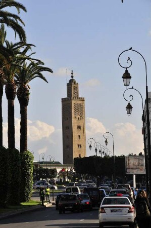 Minarett im Zentrum von Rabat : Blick auf das Minarett der Moschee Es-Sunna in Rabat, aufgenommen am 05.11.2008. Foto: Uwe Gerig