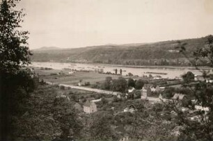 Bad Breisig, Rheinisches Schiefergebirge. Blick rheinabwärts vom Vierburgenblick
