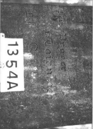 Grabstein 1354 (Index: 99900268) Material: Sandstein Zustand: fast völlig verwittert Maße HxBxT: 123x62x11 cm Beschreibung: Stele mit Segmentbogenabschluss, oberhalb der Inschrift Levitenkanne Symbolik: Levitenkanne: Grabstein 1354A