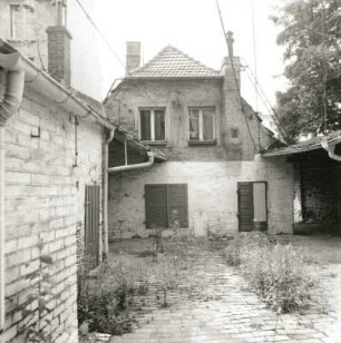 Spremberg, Lange Straße 22. Wohnhaus (18. Jh.) mit Laden