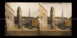 Glockenturm, Torre Apponale, und Gebäude im Hafen von Riva del Garda