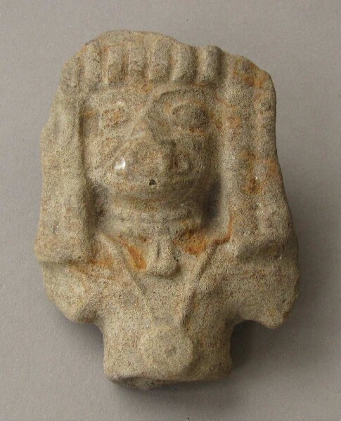 Clay figure (fragment)