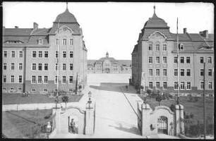 Bautzen. Eingang zur Husarenkaserne
