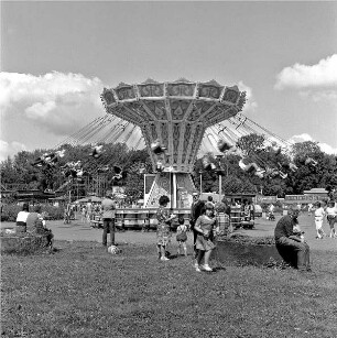 Kettenkarussel im Kulturpark im Plänterwald