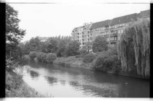 Kleinbildnegativ: Hobrechtbrücke, 1985