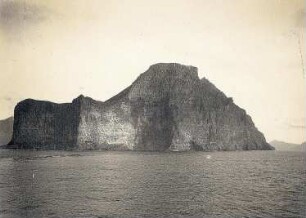 Island. Westmännerinseln. Vogelfelsen