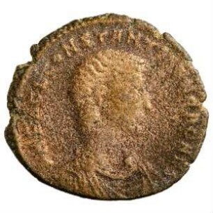 Münze, Aes 2, 351 - 355 n. Chr.
