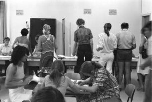 Anmeldung für das Wintersemester an der Volkshochschule Karlsruhe