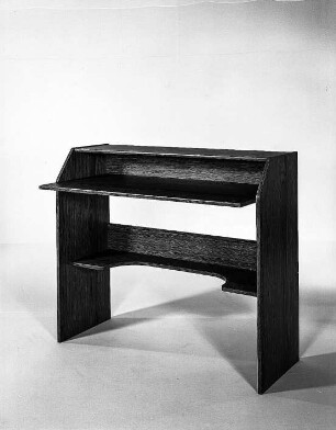 Schreibtisch