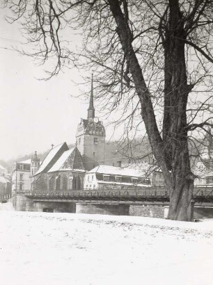 Gera, St. Marienkirche : Gera-Untermhaus. Blick gegen Straßenbrücke über die Weiße Elster und Stankt Marienkirche von Südosten