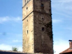 Stadtbefestigung - Ansicht im Süden-Rothenburger Tor (Torturm) von Ostsüdosten-Mittelgeschosse mit Bossierung sowie Schießscharten (Steigbügelscharten) im Detail
