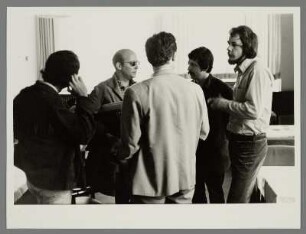 Leo Brouwer, Hans Werner Henze, Siegfried Matthus, Wolf Biermann und Reinhart Zimmermann : Portrait der Musiker Brouwer, Henze, Matthus, Biermann, Zimmermann in der Komischen Oper Berlin