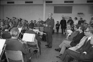 Hafenkonzert der Luftwaffenunterstützungsgruppe Süd im Städtischen Rheinhafen