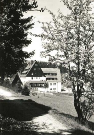 Rehefeld-Zaunhaus. Blick zur Grenzbaude