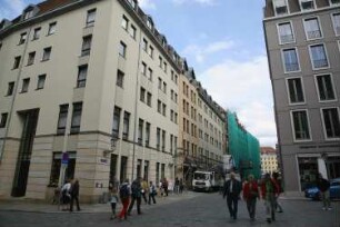 Dresden-Altstadt, An der Frauenkirche 5. Hotel Hilton (1987-1989; Lewin, Walter). Eckansicht