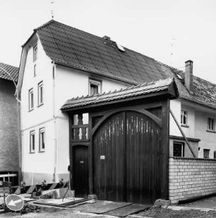 Bad Nauheim, Nieder-Mörler-Straße 11