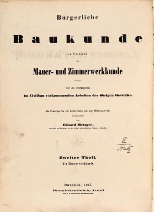 In einem Großraumbüro. Büroangestellte sitzen an ihren Schreibmaschinen