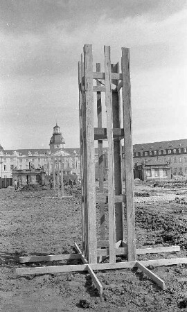 Umbau des Schloßplatzes anlässlich der Bundesgartenschau 1967.