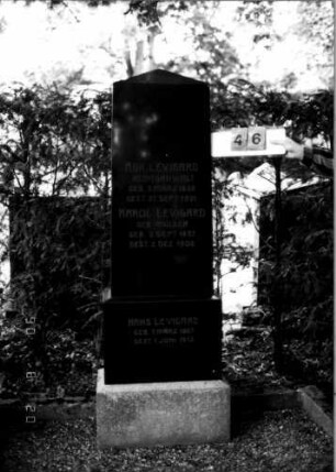 Grabstein 46