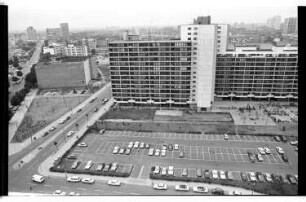 Kleinbildnegativ: Mehringplatz, 1975