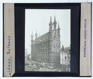 Löwen, Rathaus : Außenansicht